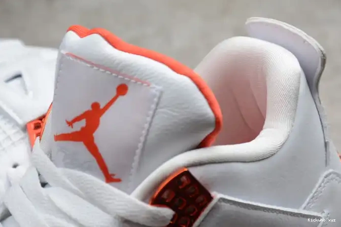 Team OrangeCT8527-118 Jordan Air 4 0514